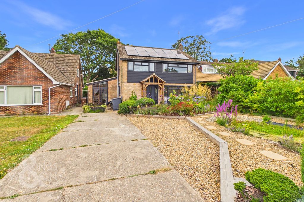 Property photo 1 of 24