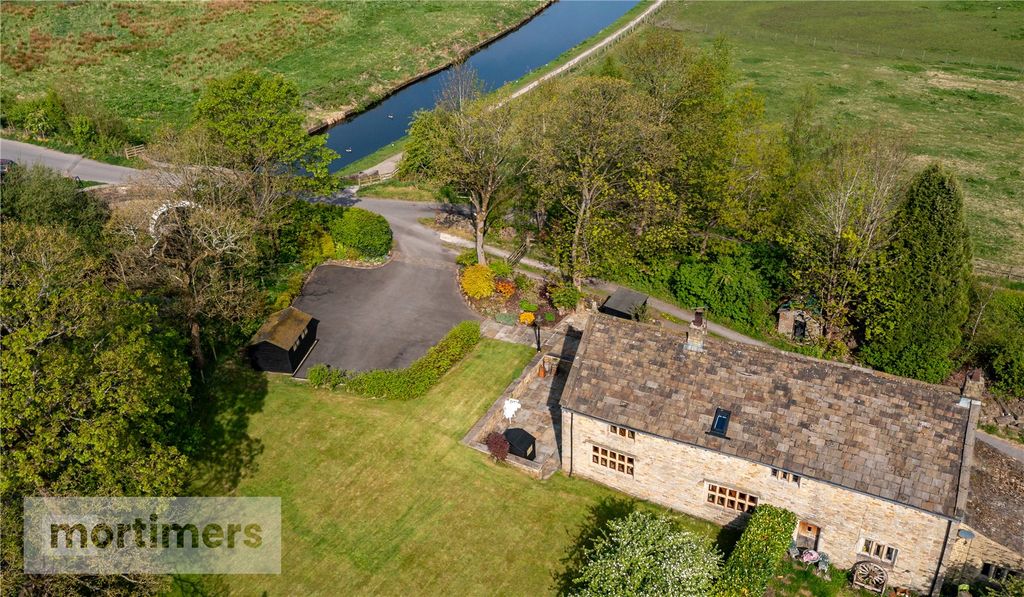 Property photo 1 of 40 Drone