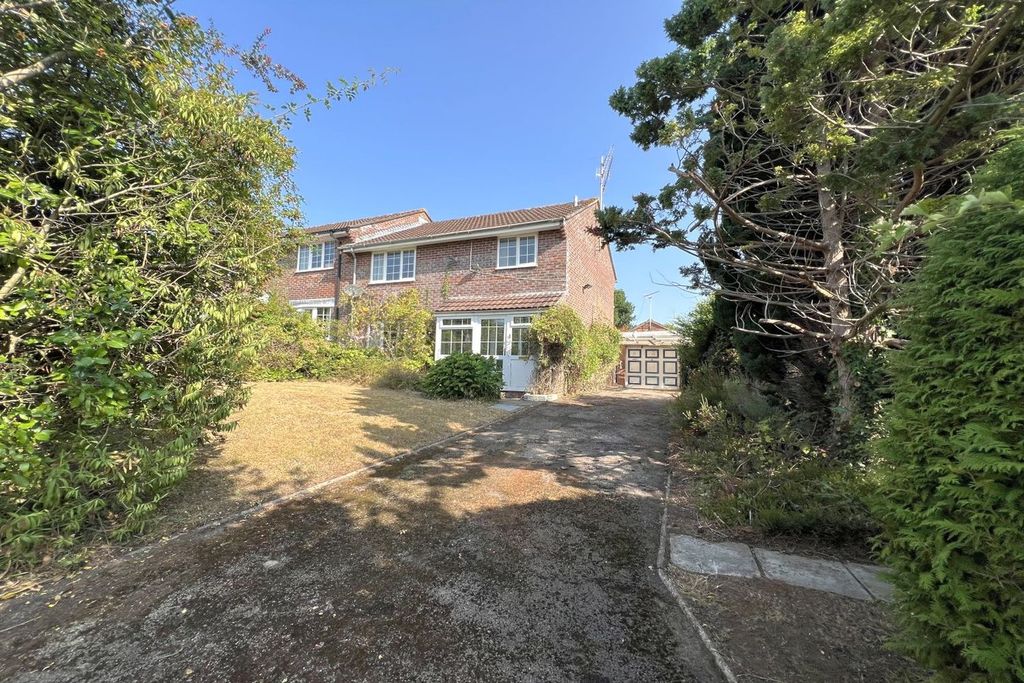Property photo 1 of 22