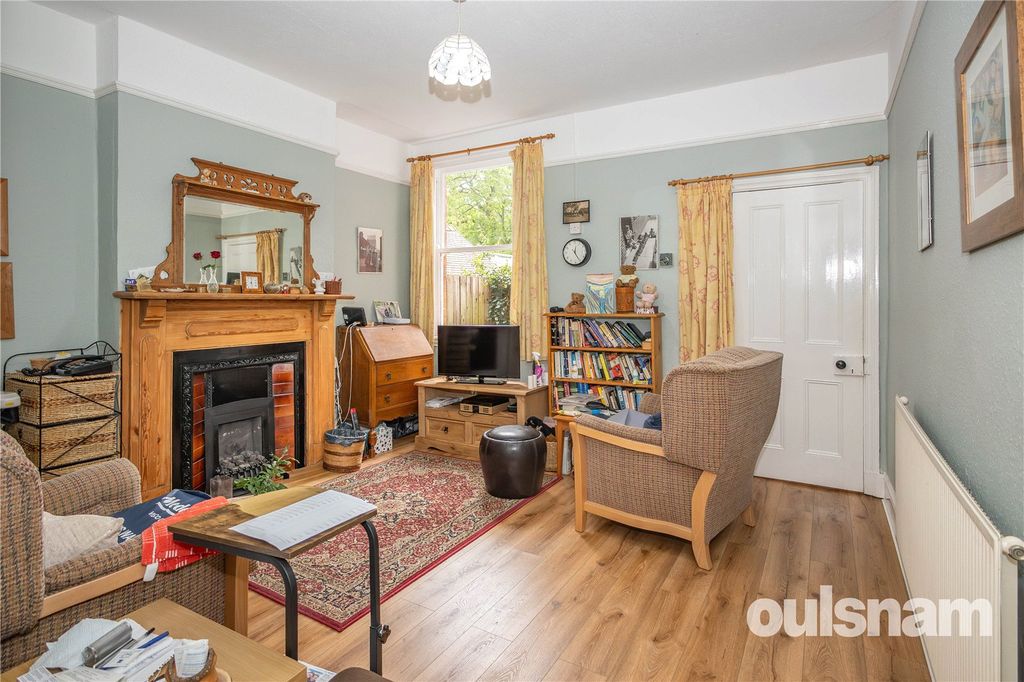 Property photo 3 of 18 Picture No. 04
