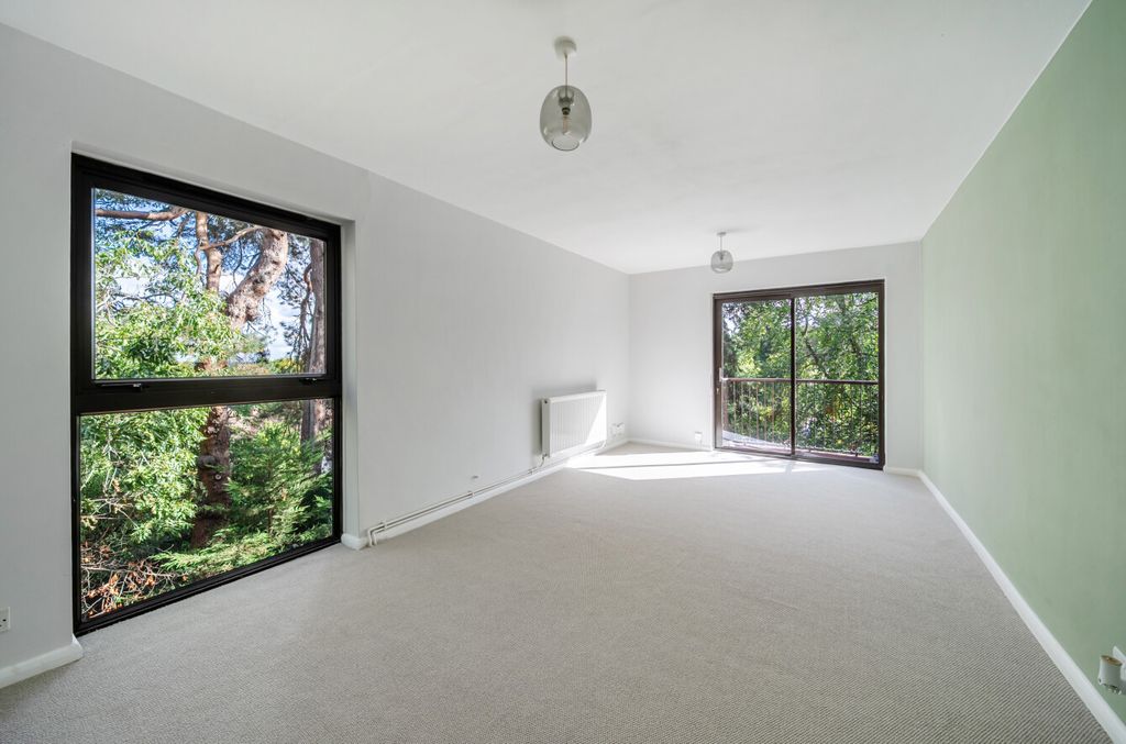Property photo 3 of 15 1-6Abd41B1E062E-1...