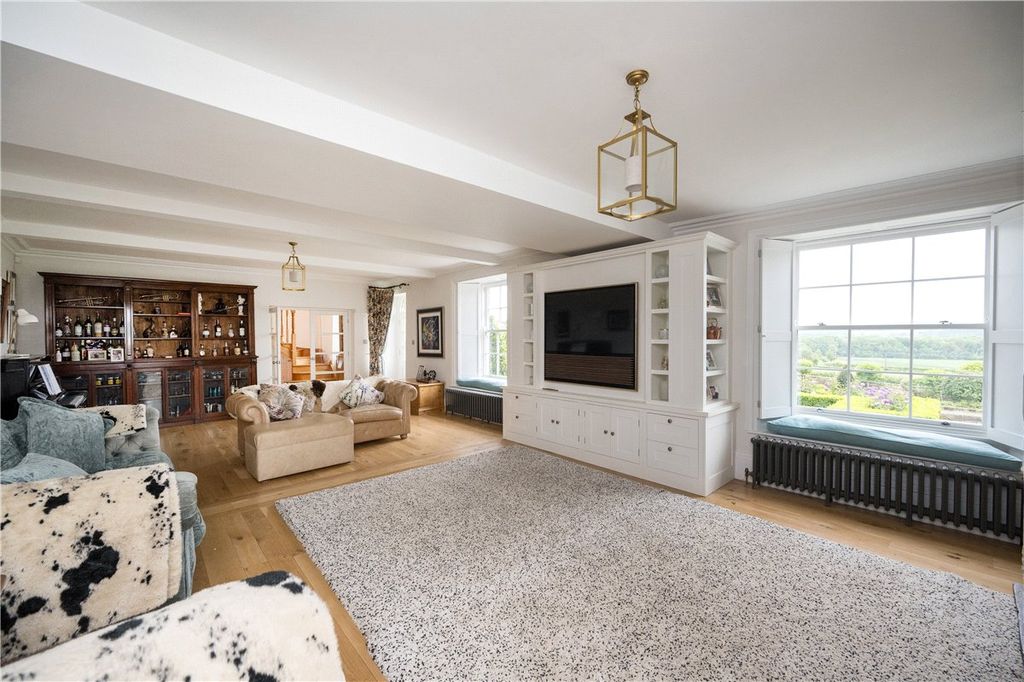 Property photo 2 of 18 Picture No. 06