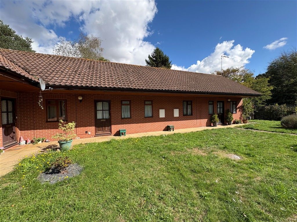 Property photo 2 of 7