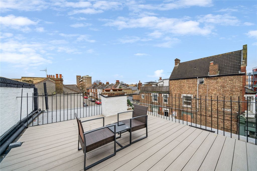 Property photo 2 of 11 Picture No. 03