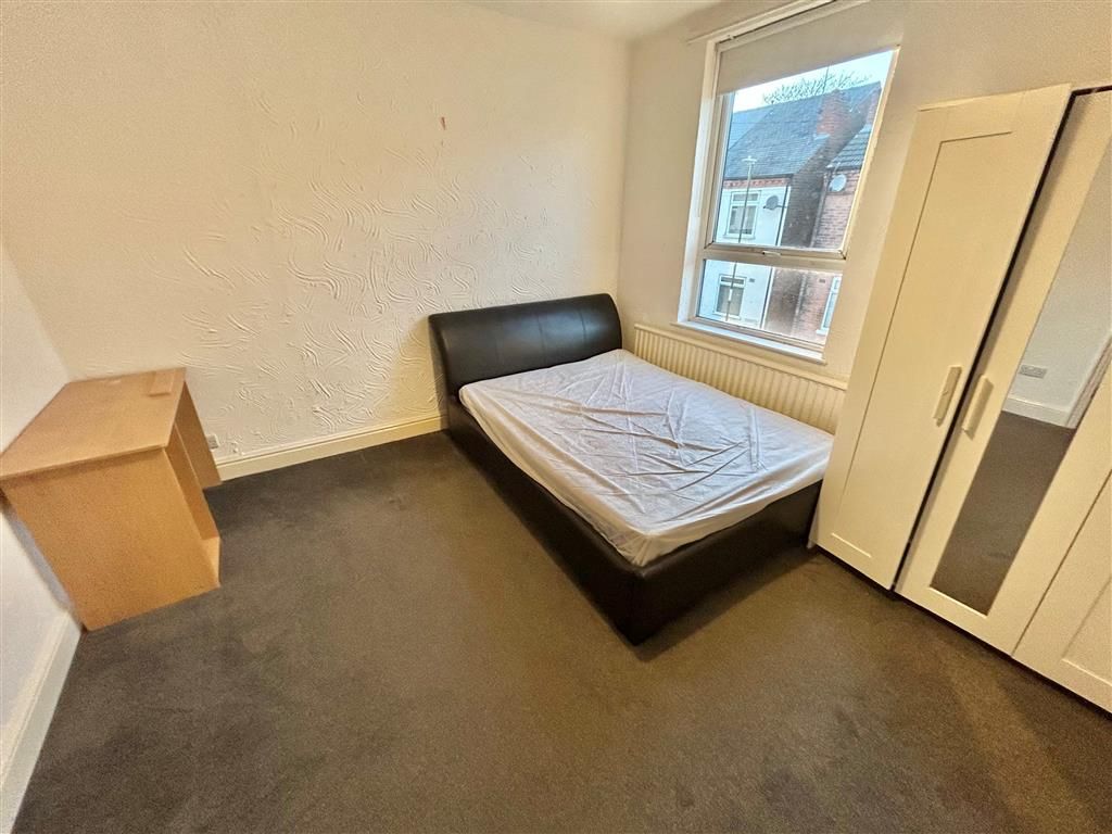 Property photo 1 of 8 Image