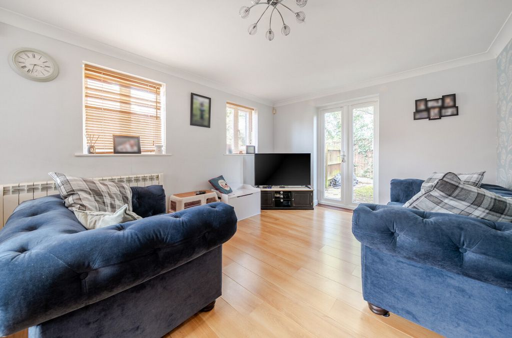 Property photo 3 of 15