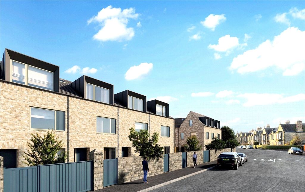 Property photo 2 of 7 External