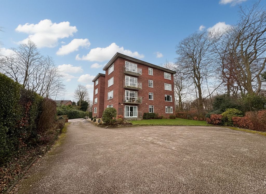 Property photo 1 of 23