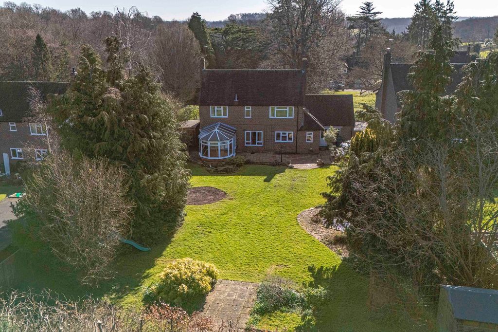 Property photo 3 of 13