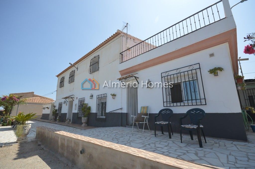 Property photo 1 of 18