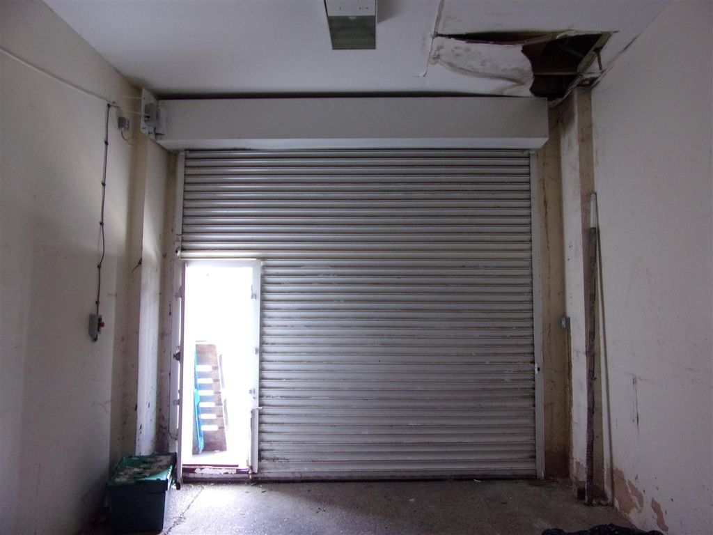 Property photo 3 of 9 100_4834.Jpg