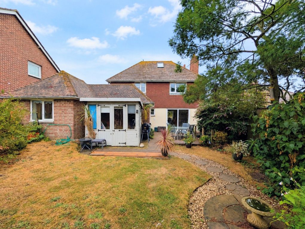 Property photo 2 of 22