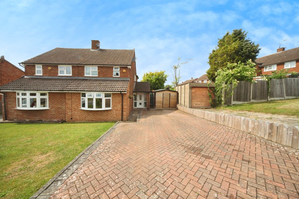 Property photo 1 of 16