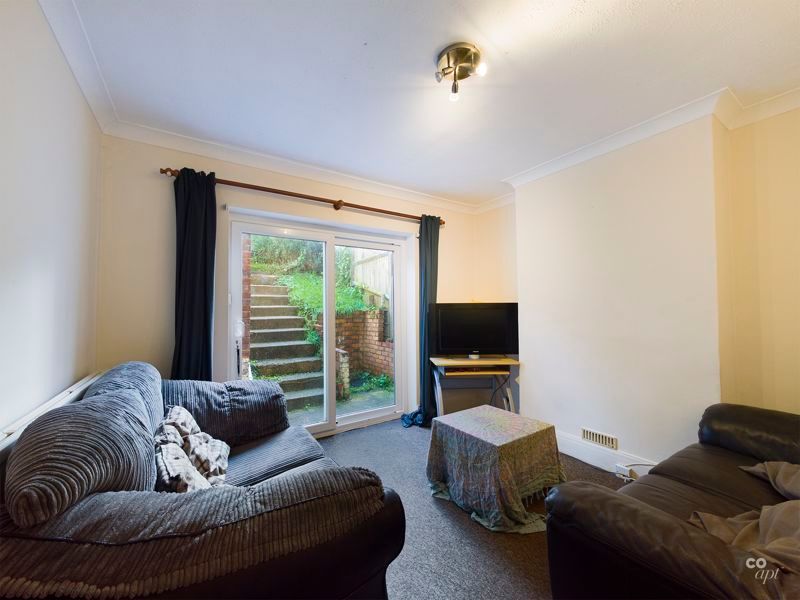 Property photo 2 of 12 Photo 8