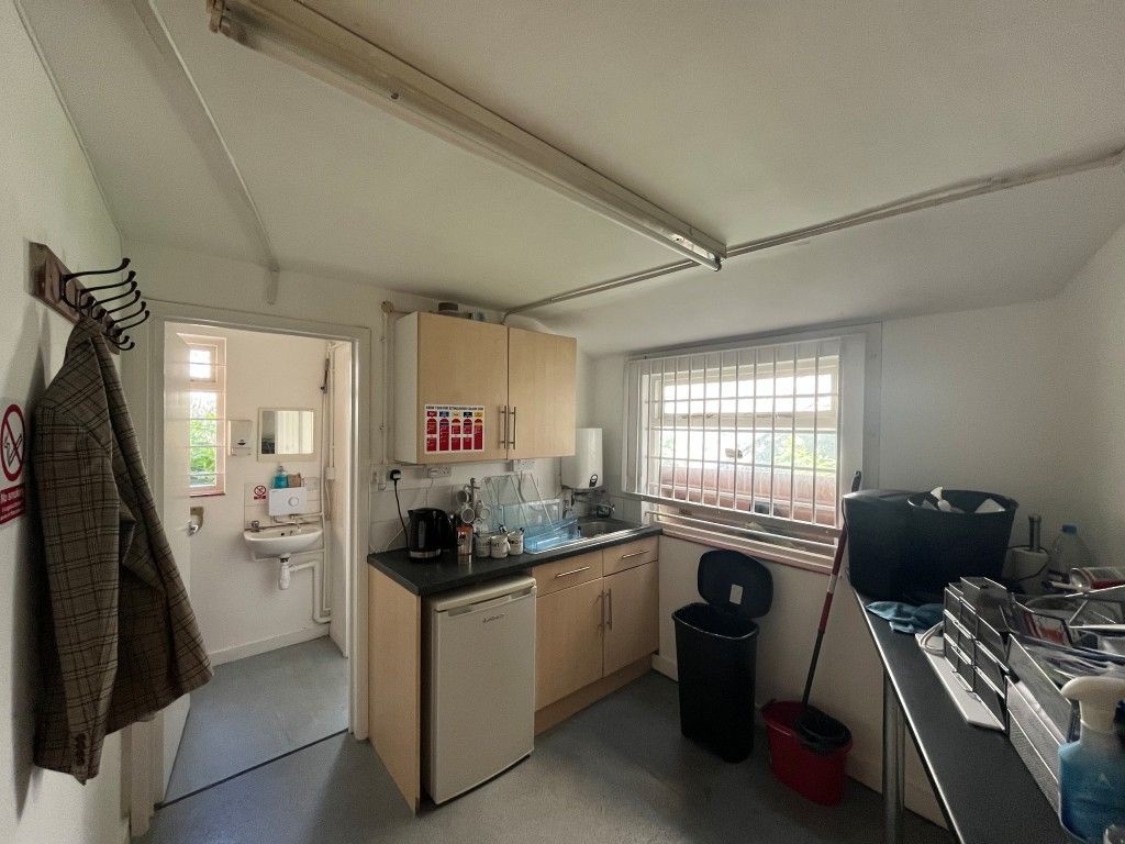 Property photo 2 of 3 Photo 4