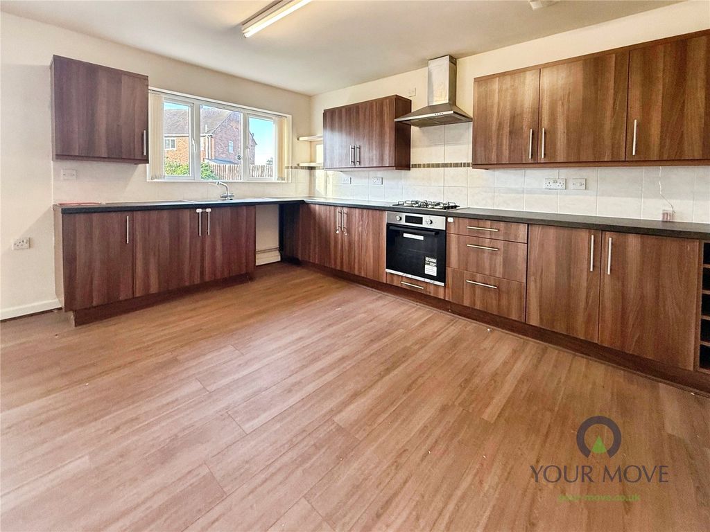 Property photo 3 of 10 Picture No. 05