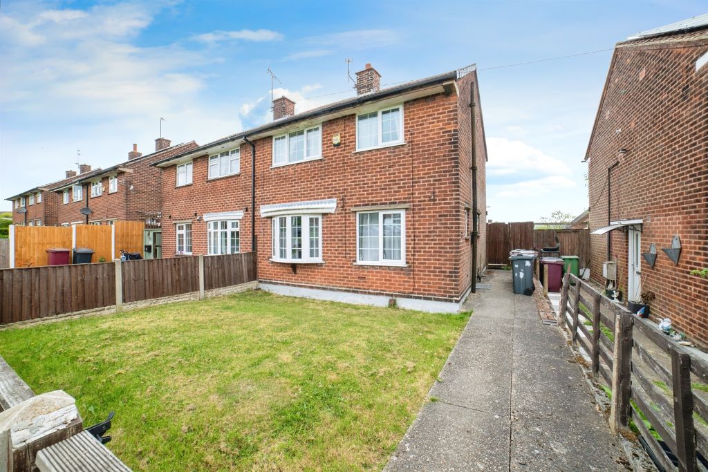 Property photo 1 of 17