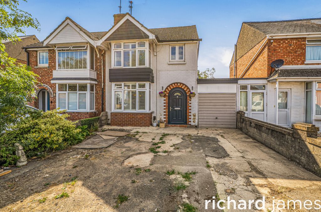 Property photo 1 of 19 51613cd9390B42Ebaaed200Daa0529Ec