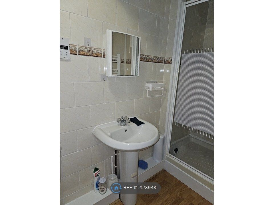 Property photo 2 of 2