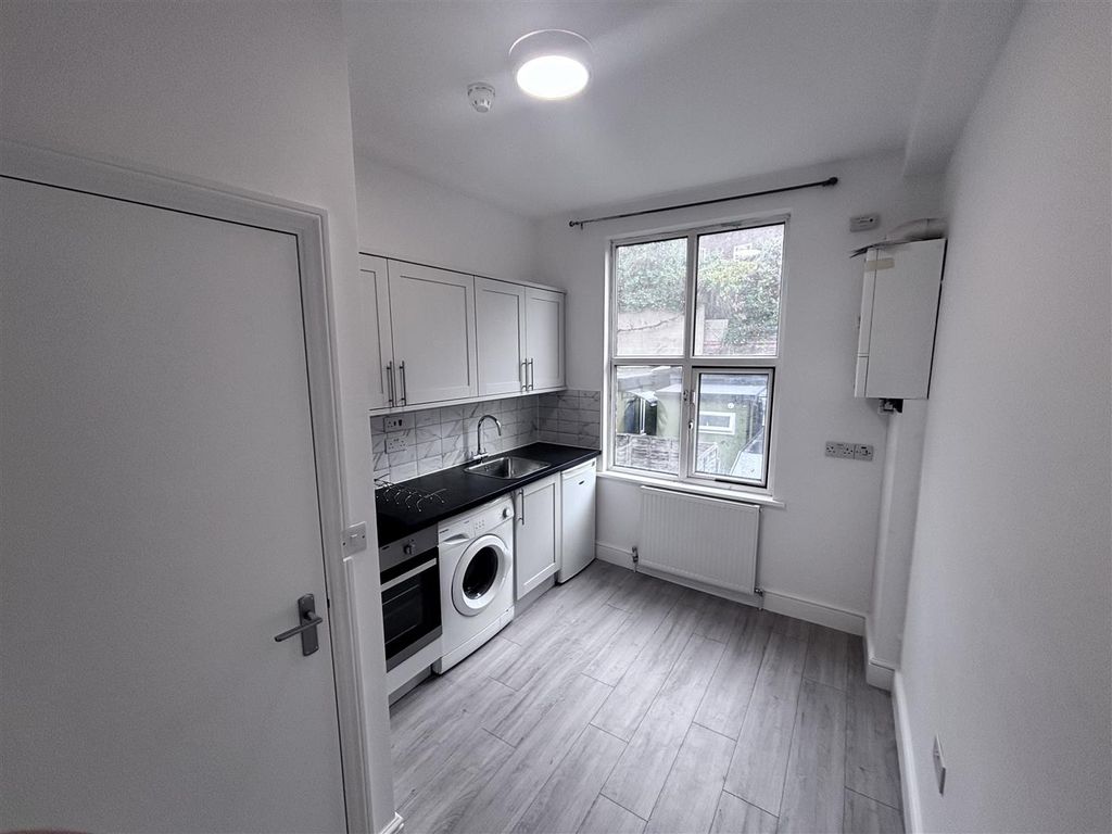 Property photo 2 of 8 Img_1547.Jpg