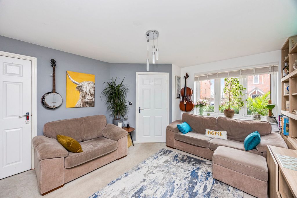 Property photo 3 of 17 Reception Room