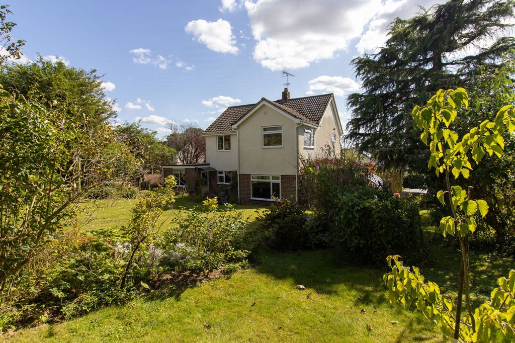 Property photo 3 of 22