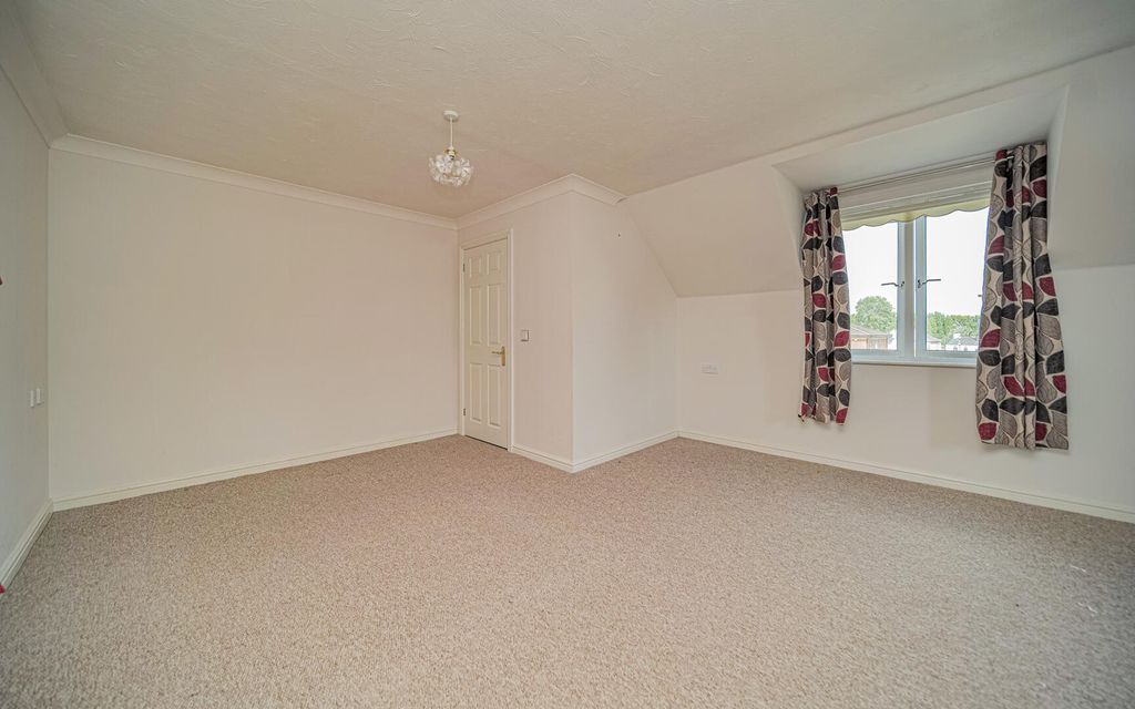 Additional image 4 of 1 bed flat for saleLowbourne, Melksham SN12