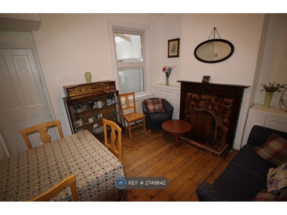 Property photo 3 of 16 Dining/Sitting Room