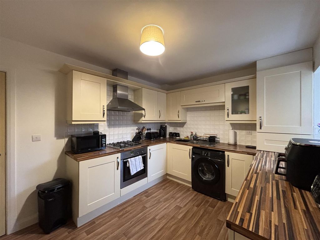 Property photo 2 of 12 Image00004.Jpeg