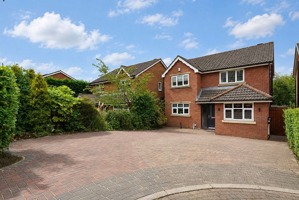 Property photo 1 of 53