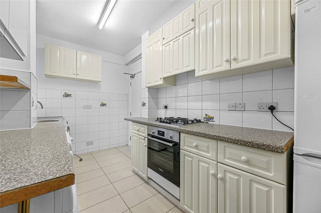 Property photo 2 of 8 Picture No. 09