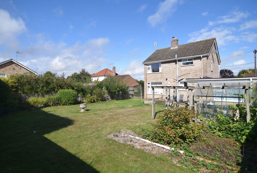 Property photo 3 of 14