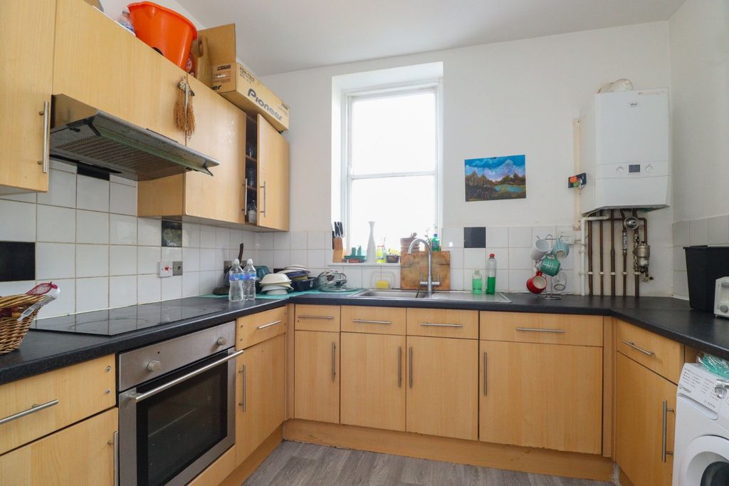 Property photo 2 of 7 Picture 2