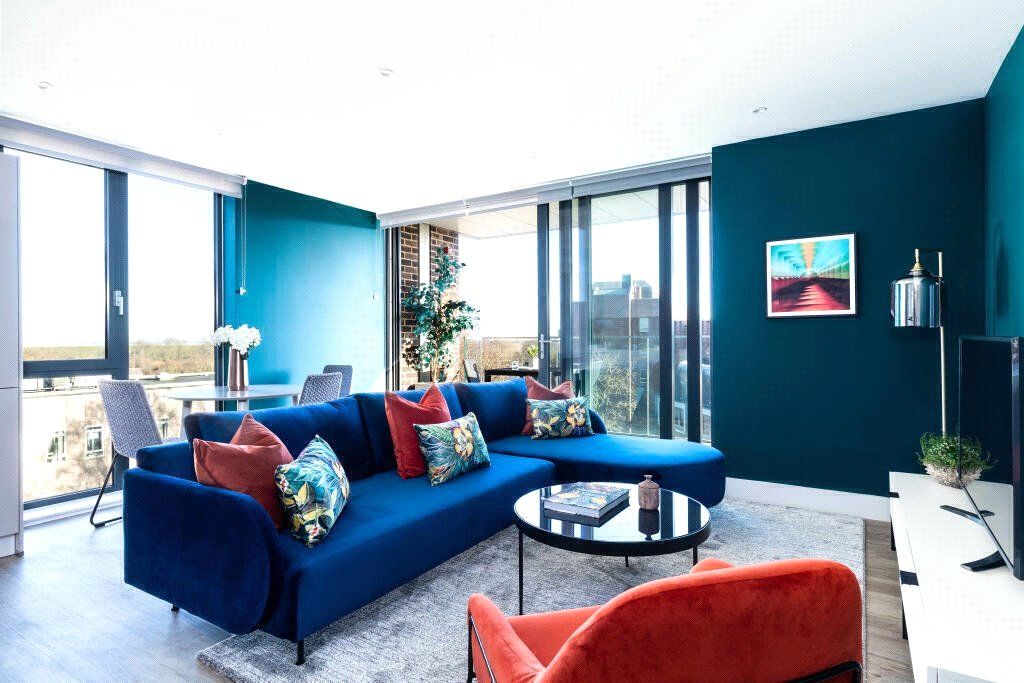 Property photo 2 of 10 Reception/Kitchen