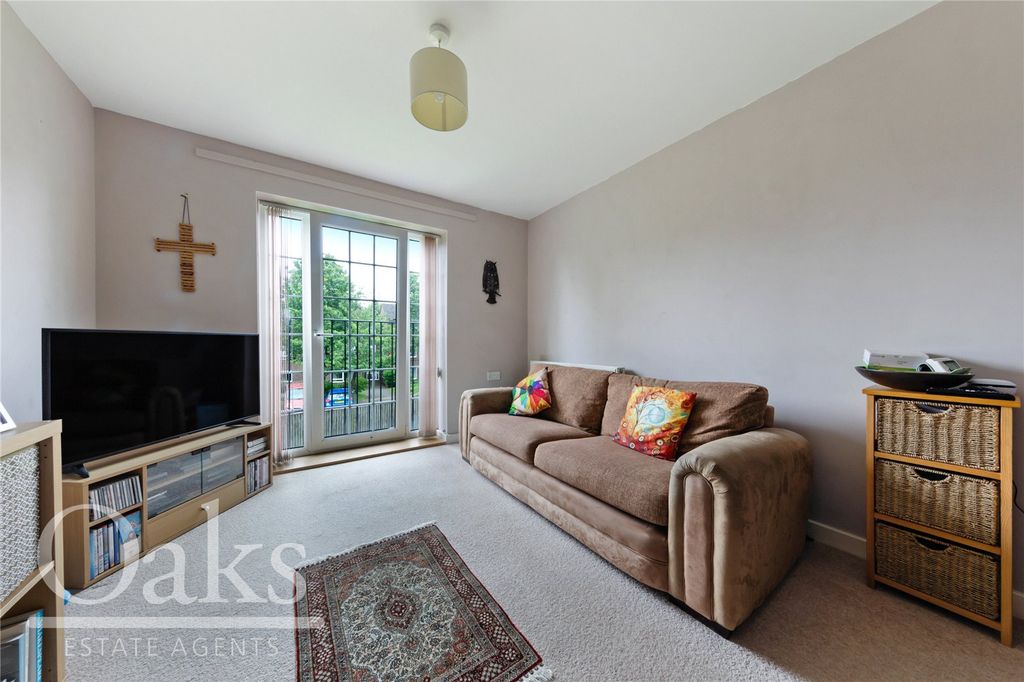 Property photo 3 of 8 Picture No. 05