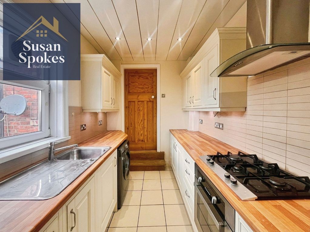 Property photo 2 of 21 Pbox-Img.Jpg