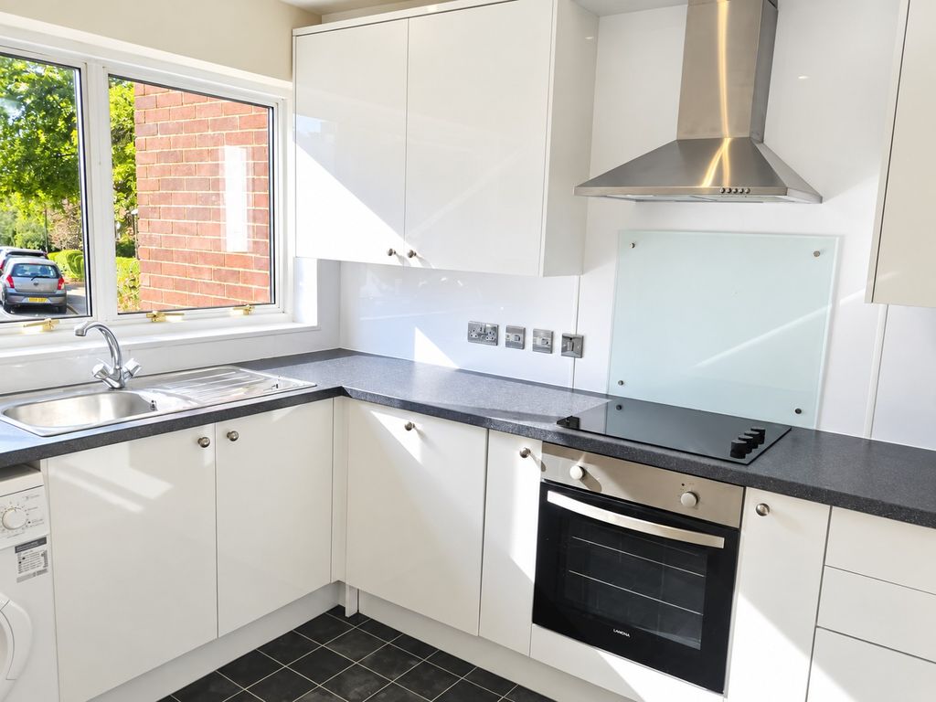 Property photo 1 of 15 Kitchen