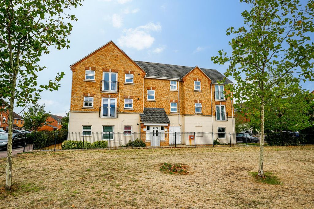 Property photo 1 of 9