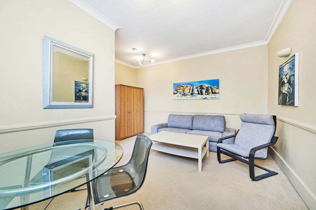 Property photo 1 of 16 Kfh_-_Flat__Munster_