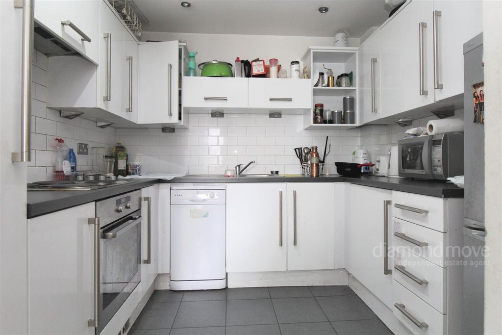 Property photo 3 of 7 Photo 3