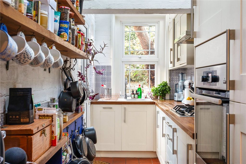 Property photo 3 of 8 Picture No. 03