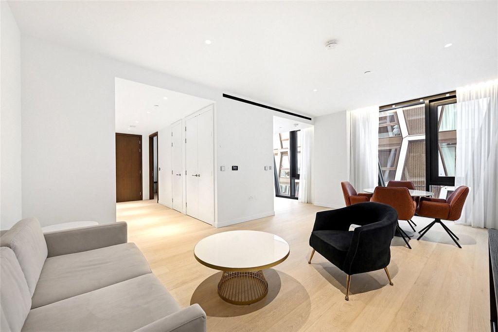 Property photo 1 of 9 Reception Room