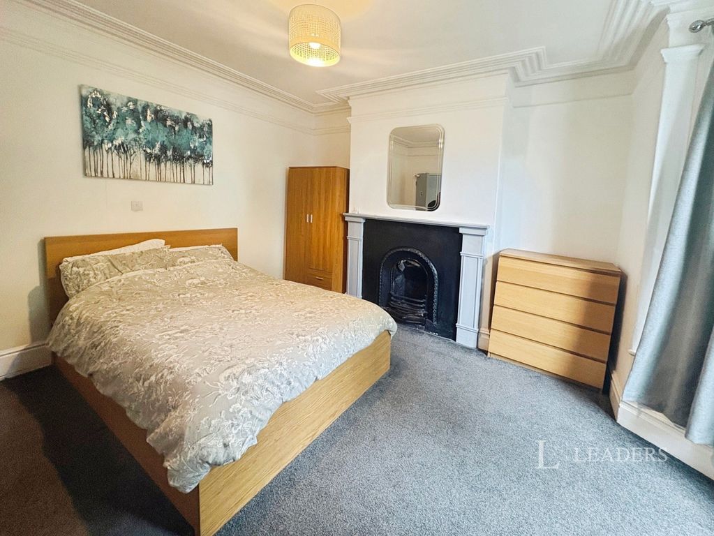 Property photo 1 of 8 Pbox-Img.Jpg