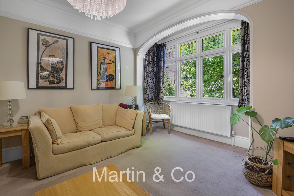 Property photo 2 of 13
