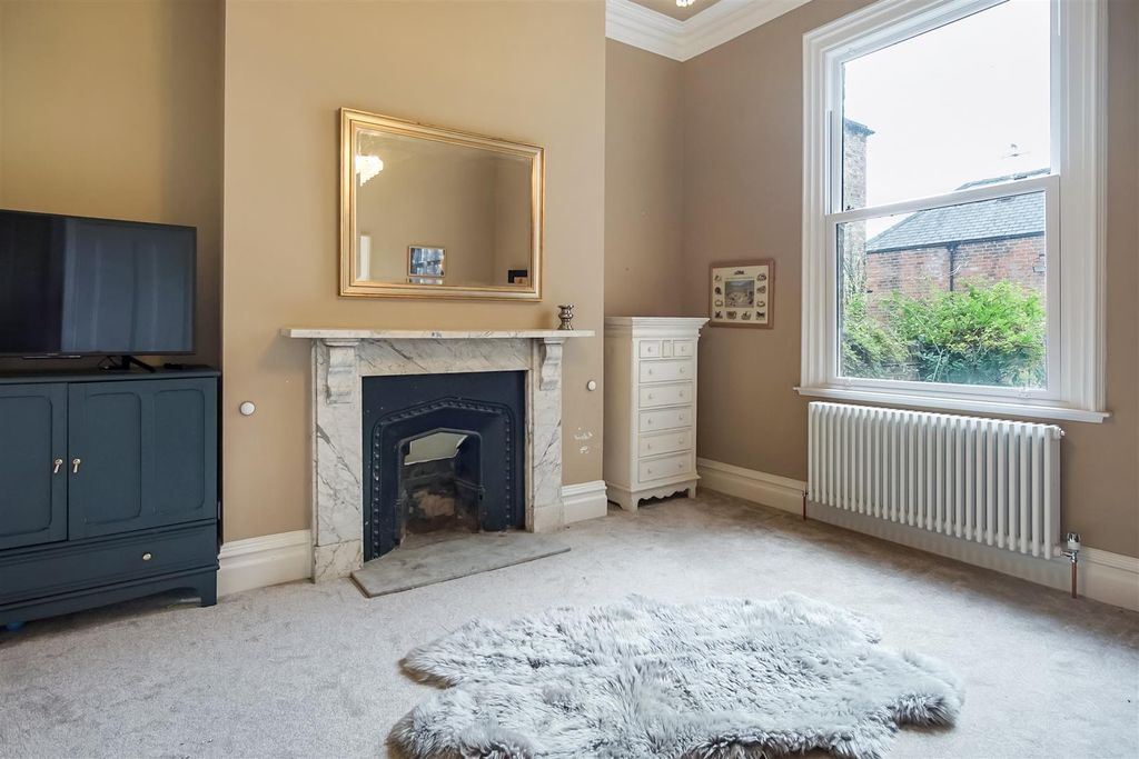 Additional image 5 of 4 bed town house to rentStanhope Road North, Darlington DL3