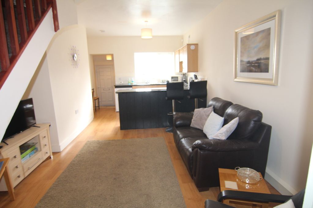 Property photo 2 of 8 Picture No. 05