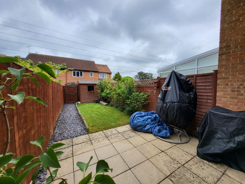 Property photo 2 of 13 Garden