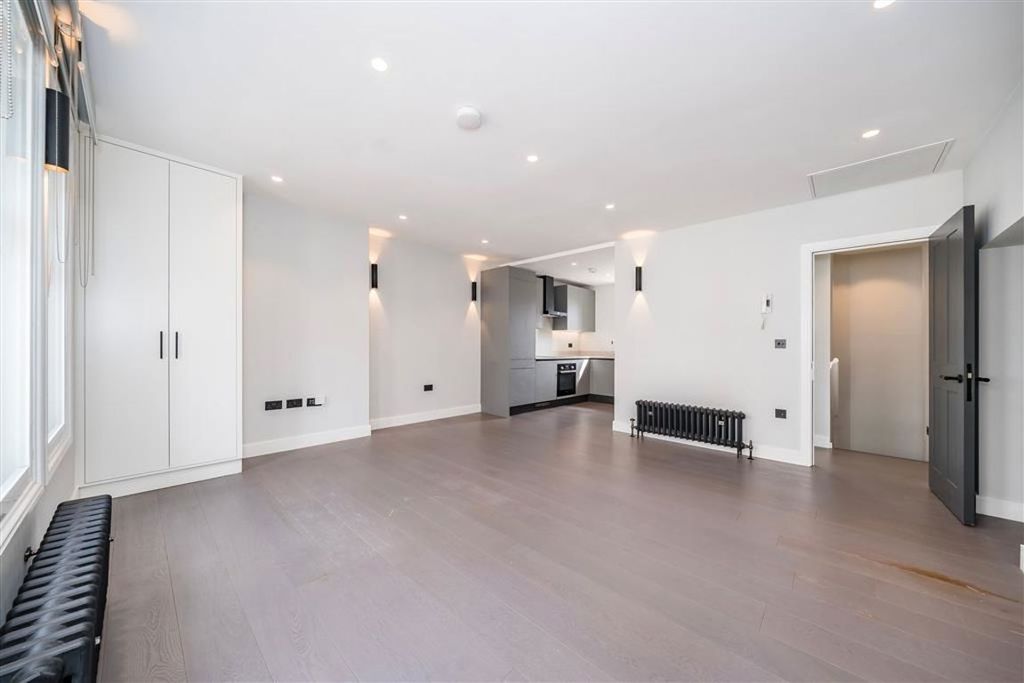 Property photo 3 of 4