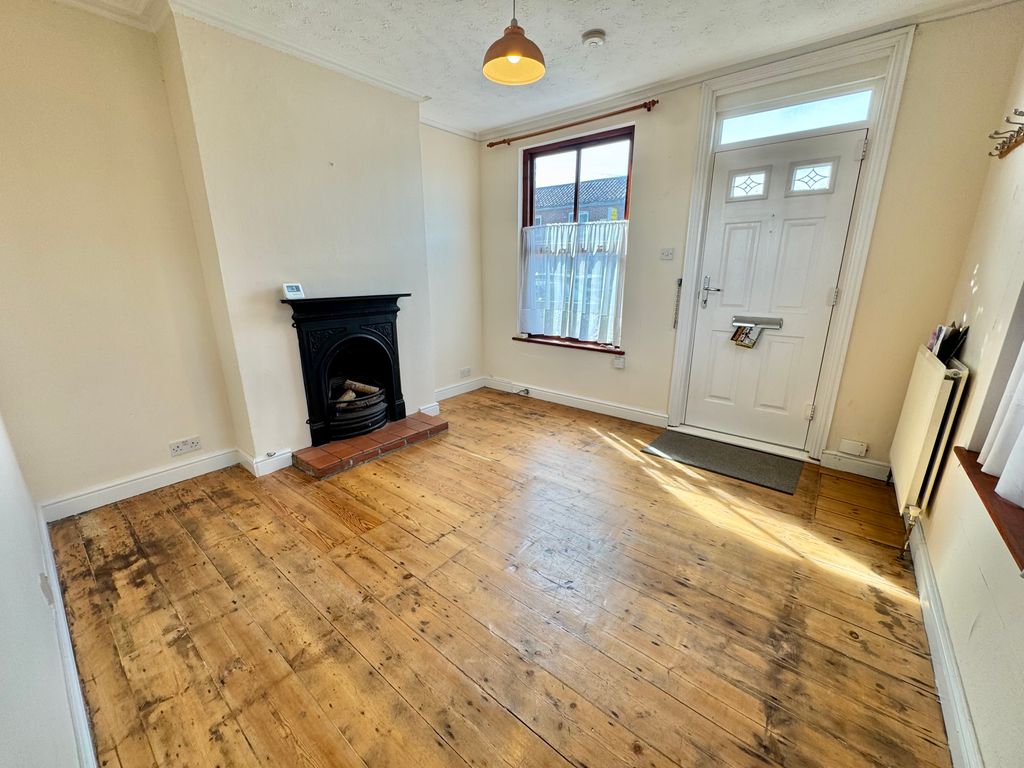 Property photo 3 of 12 Image