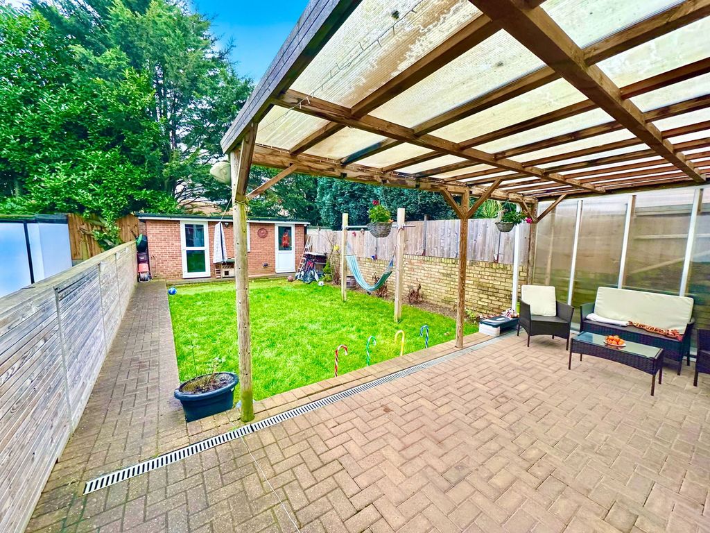 Property photo 3 of 16